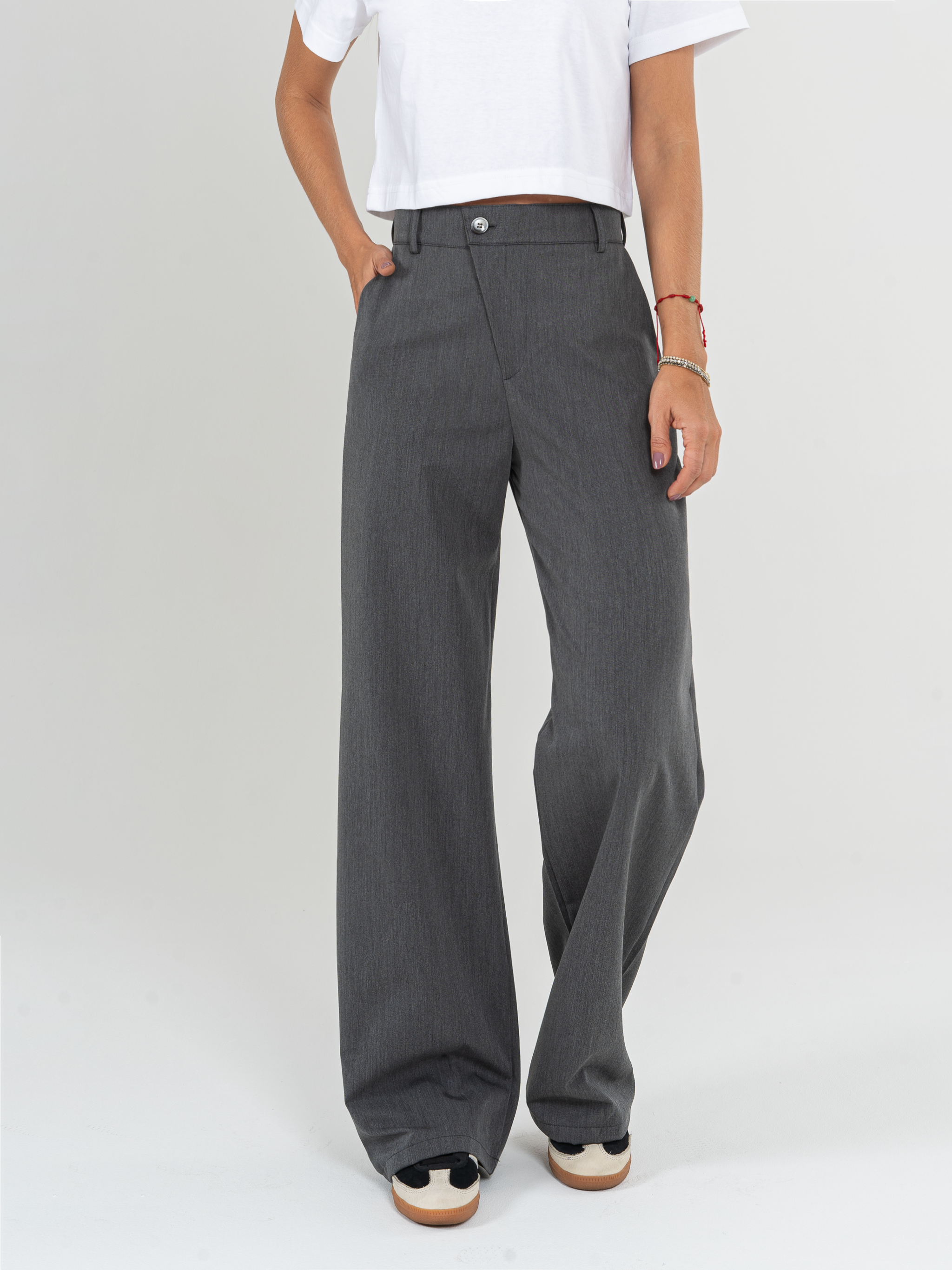 Lora Classic Pants