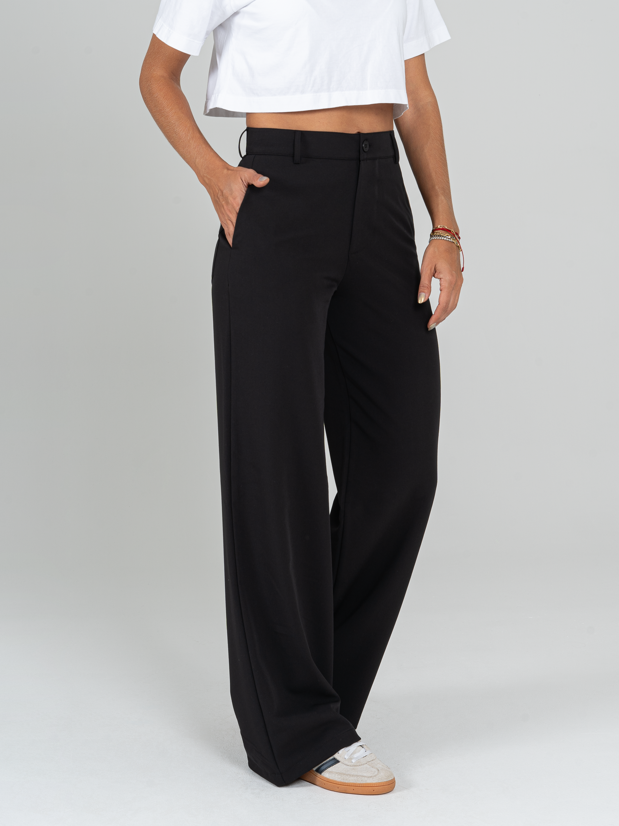 Aliya Classic Pants