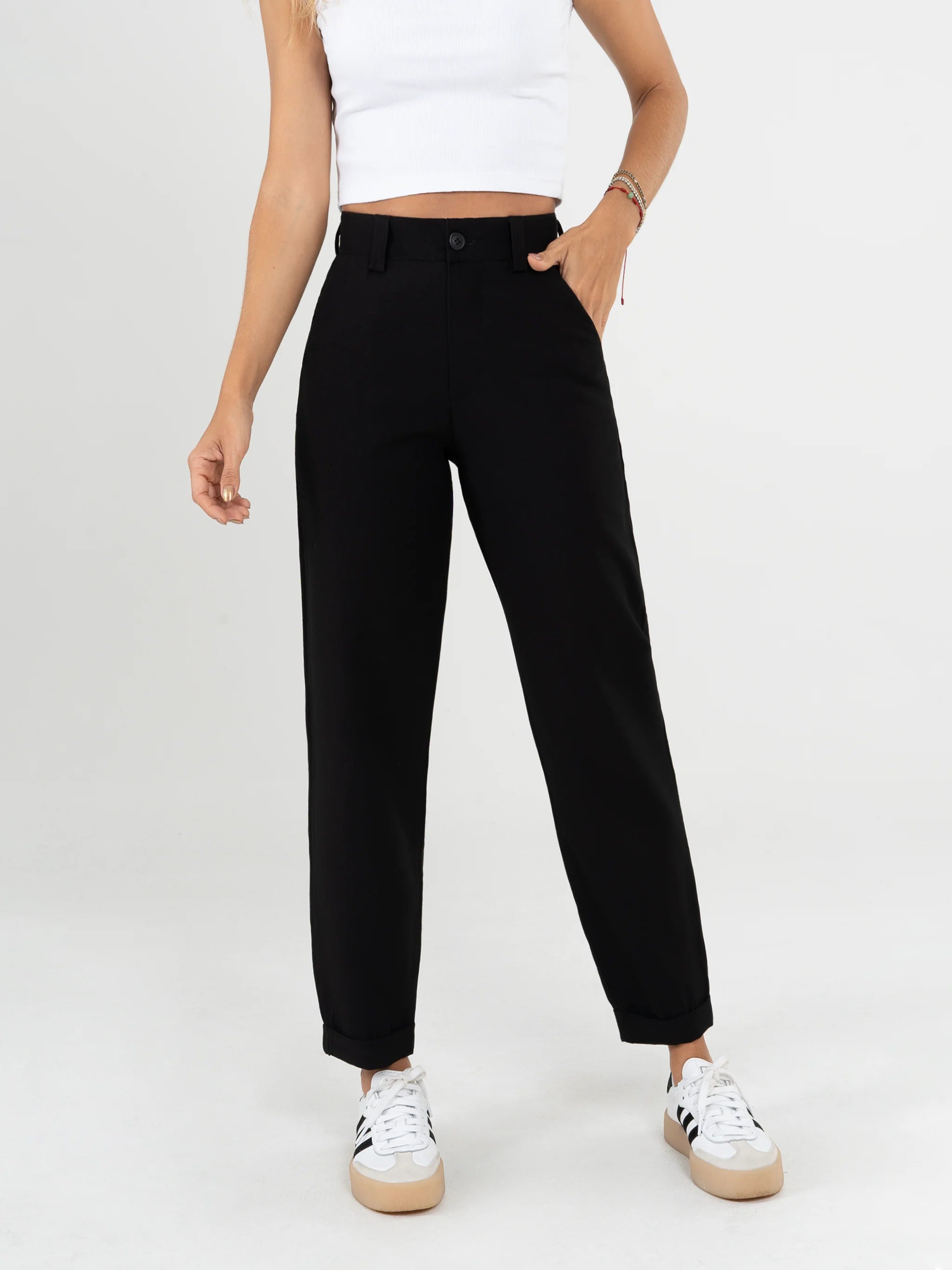 Lola Classic Pants