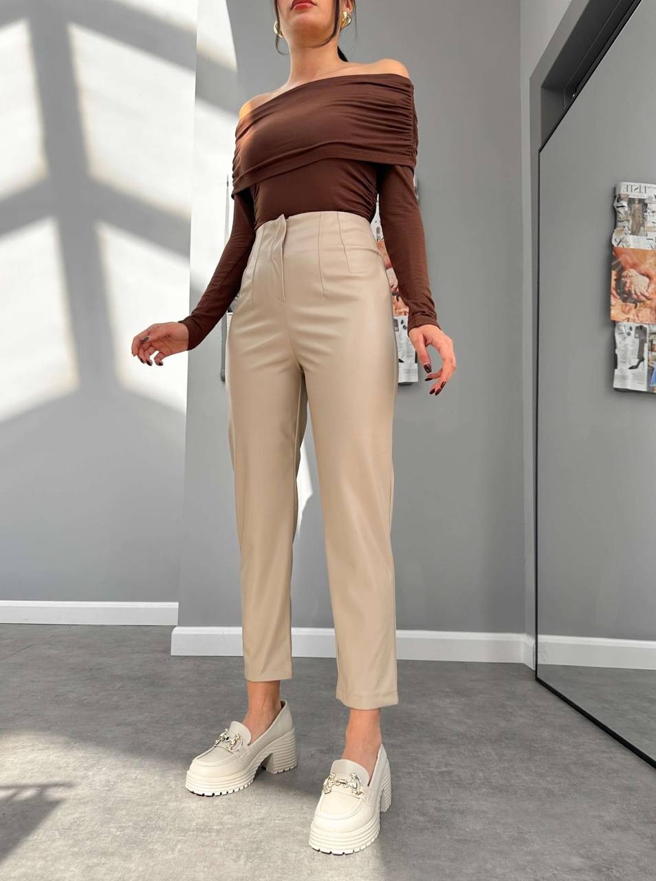 Classic Leather Mom fit Pants