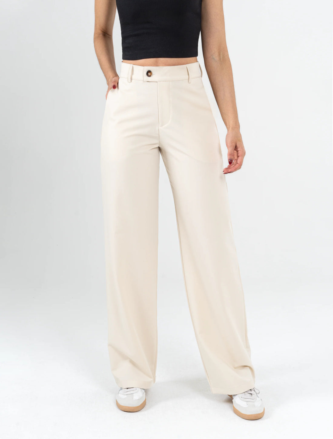 Lyna Classic Pants