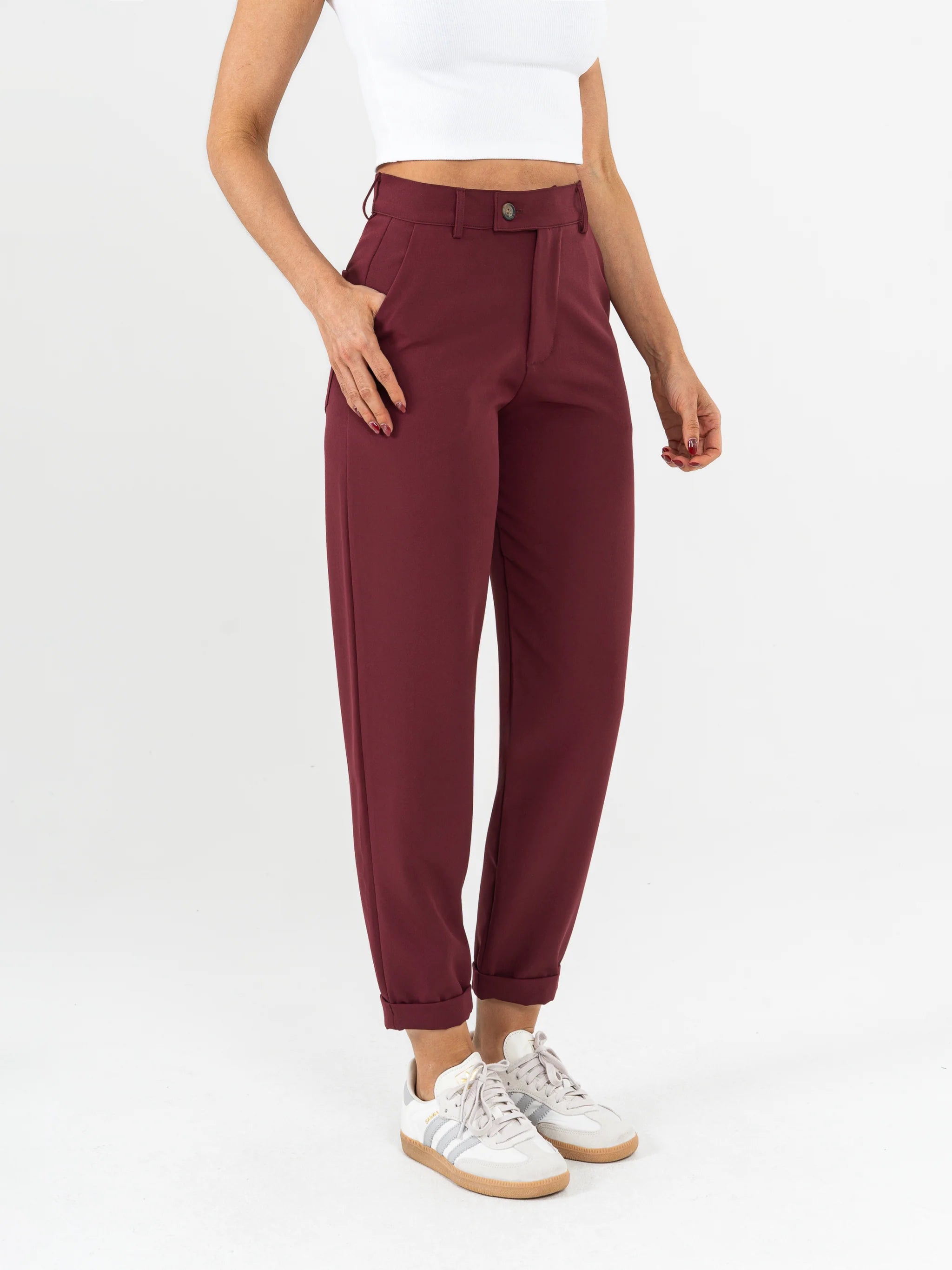 Lyna Classic MomFit Pants