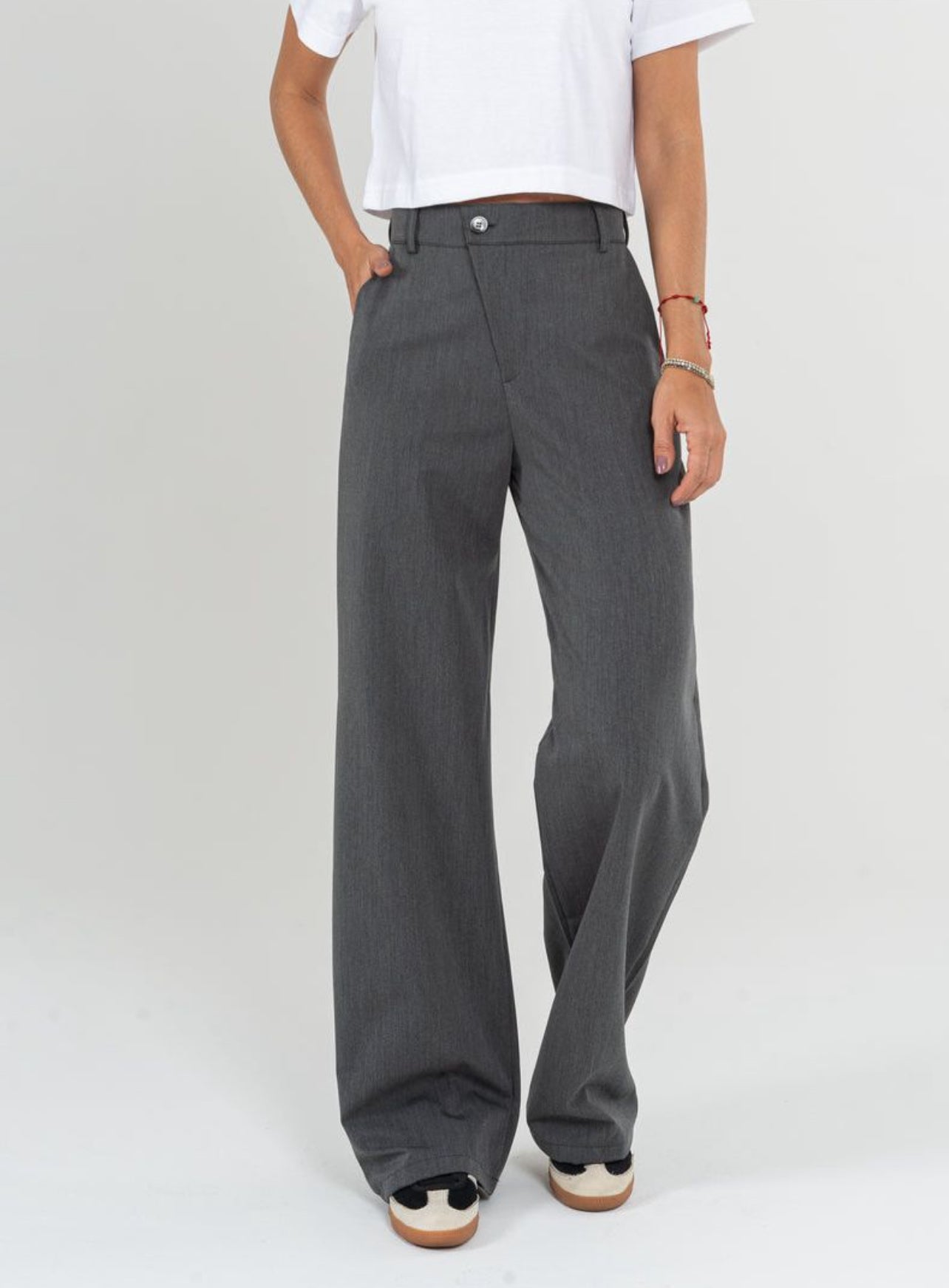 Lora Classic Pants