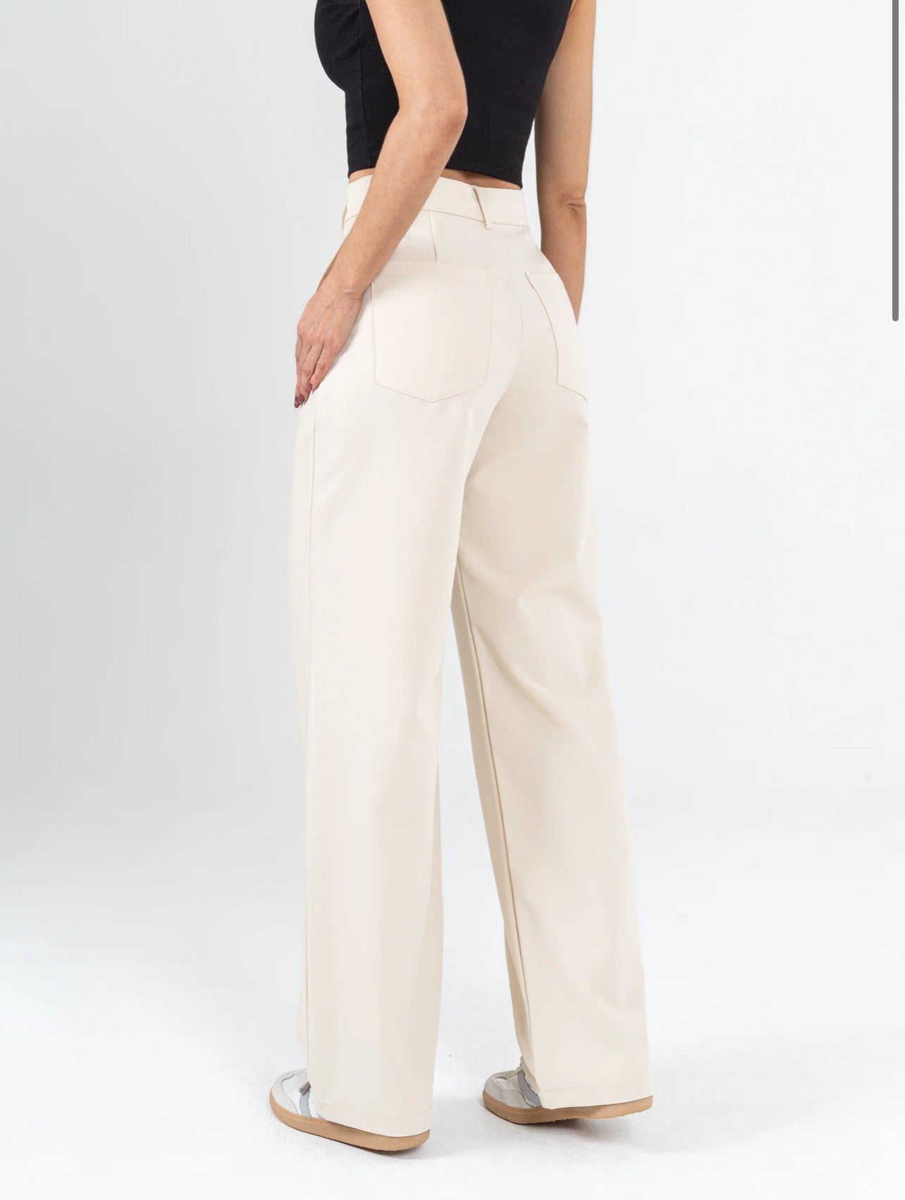 Lyna Classic Pants